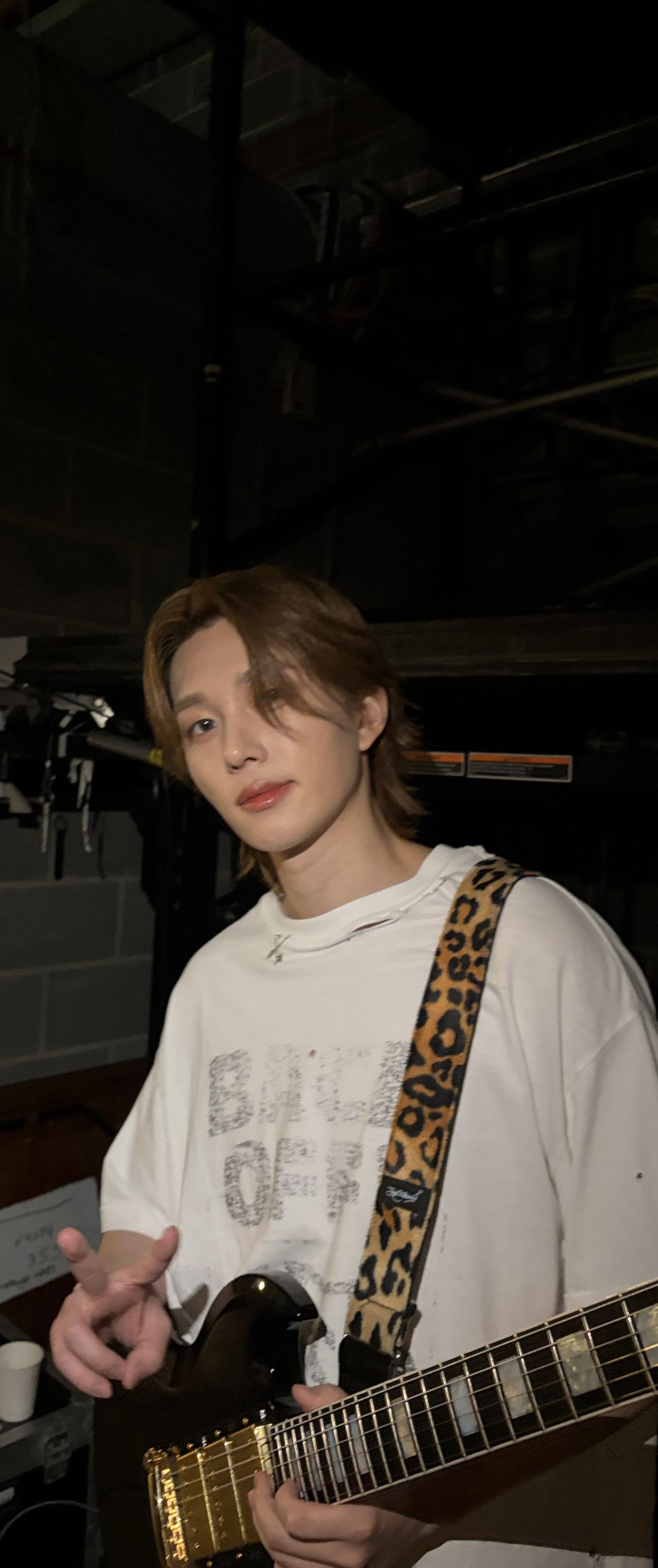 A heartfelt wallpaper shared by THEO (P1Harmony)'s fans