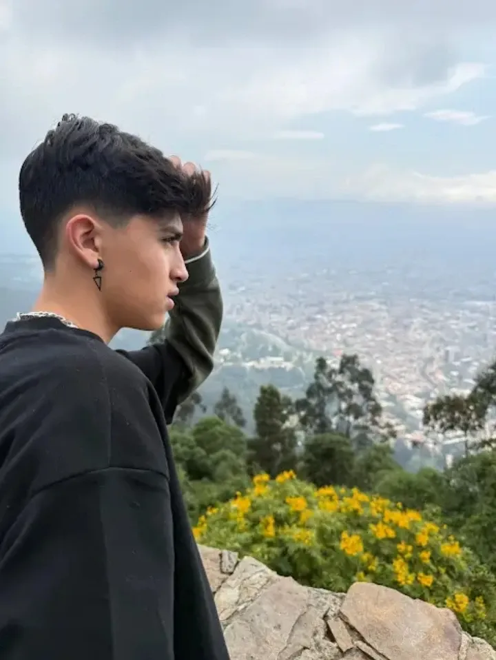 Kenneth (SANTOS BRAVOS)的最新活动照片