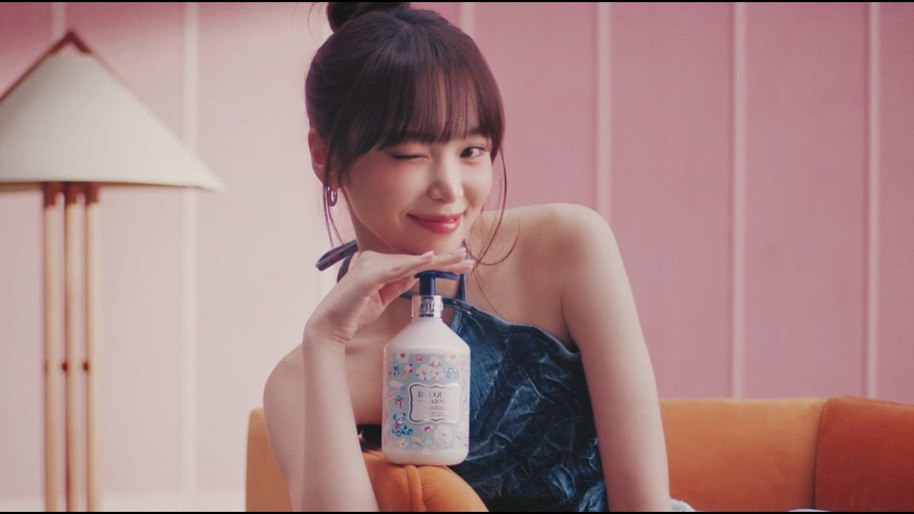 Behind-the-scenes cut of Kim Chaewon (LE SSERAFIM)