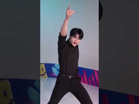 Recent activity shot of ZEROBASEONE