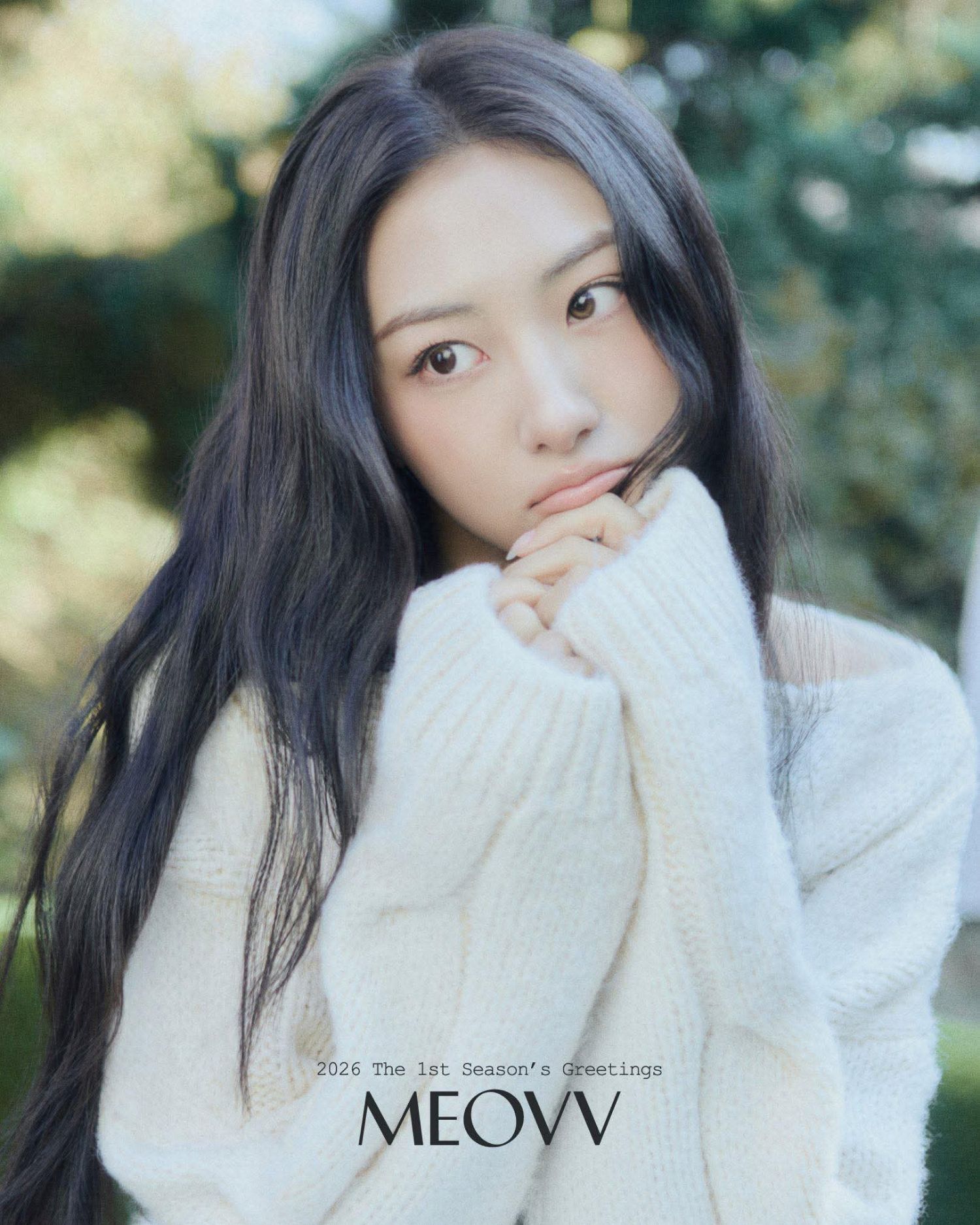 Behind-the-scenes cut of Gawon (MEOVV)