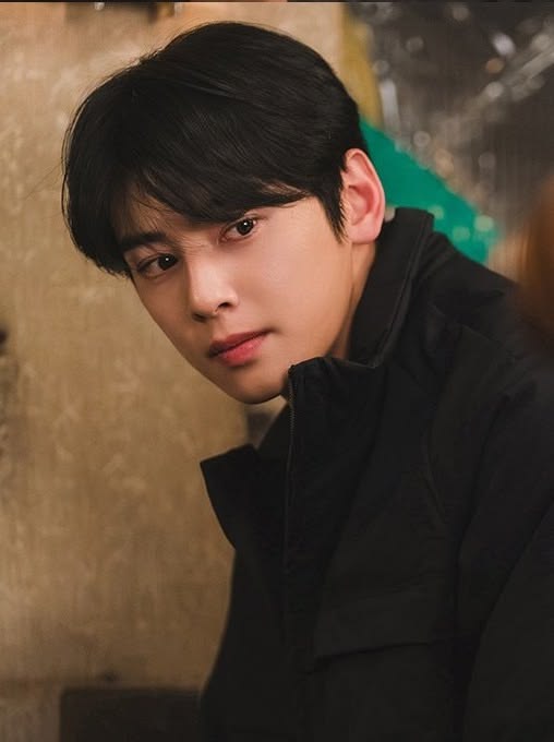Behind-the-scenes cut of Eunwoo (ASTRO)