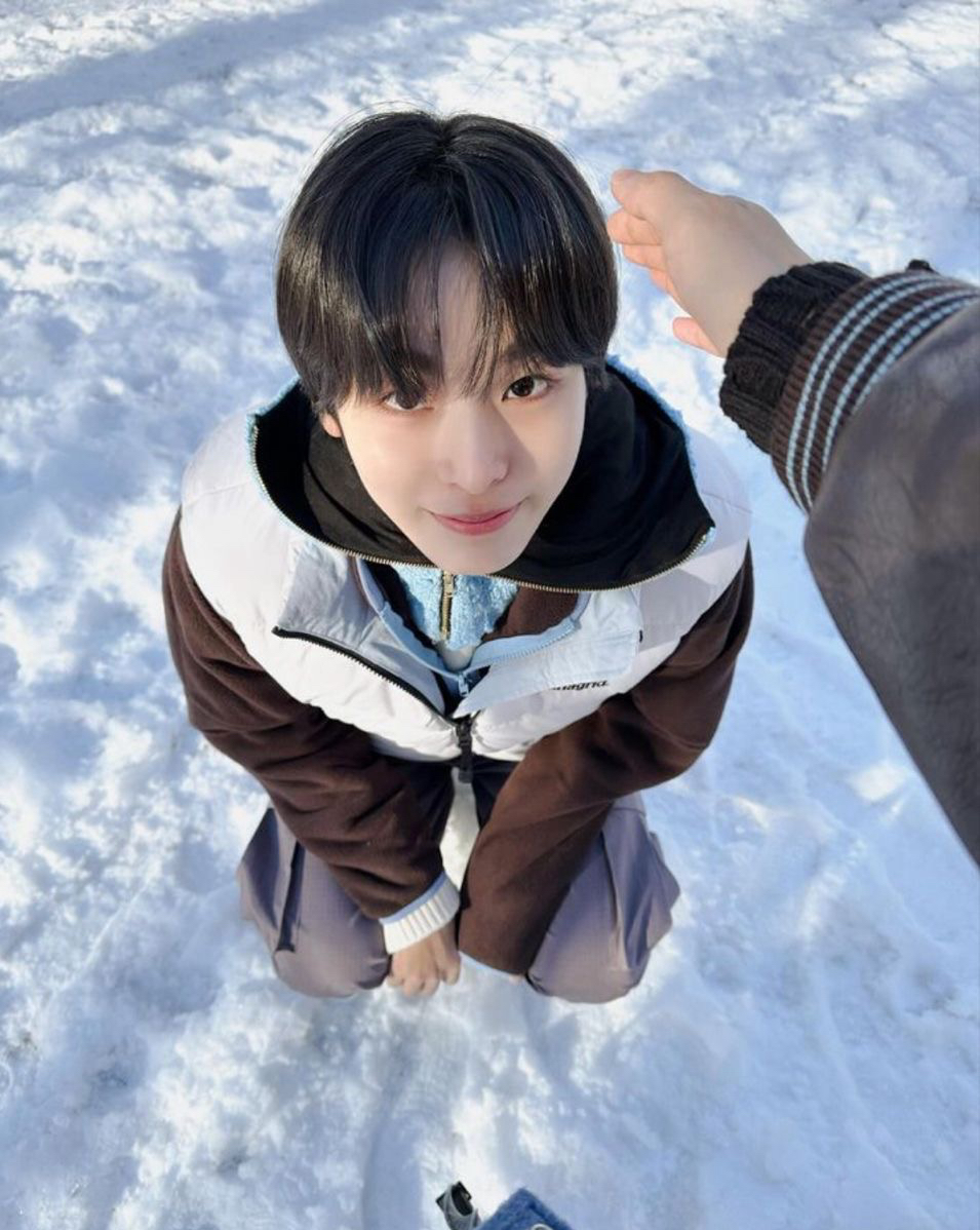 Behind-the-scenes cut of Riku (NCT WISH)