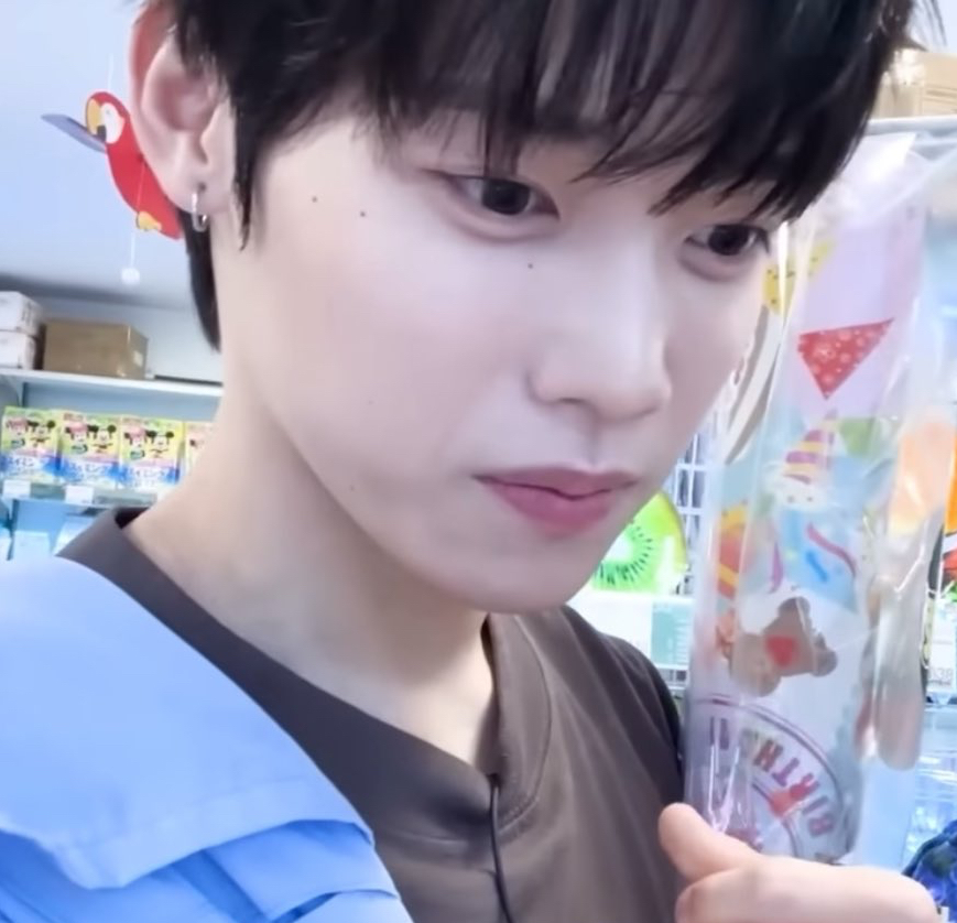 Recent activity shot of Kimura Masaya (INI)