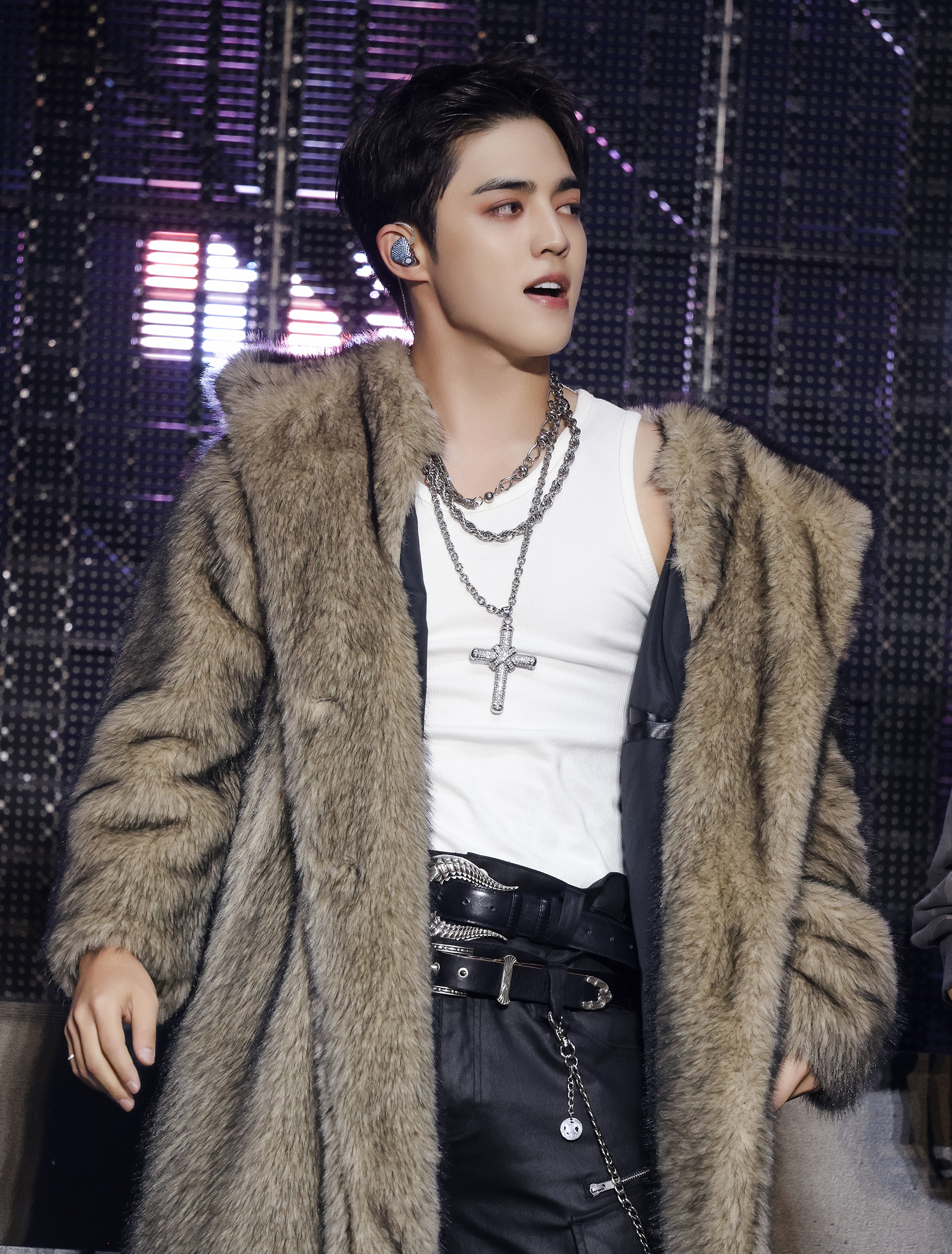 Recent activity shot of S.Coups (SEVENTEEN)