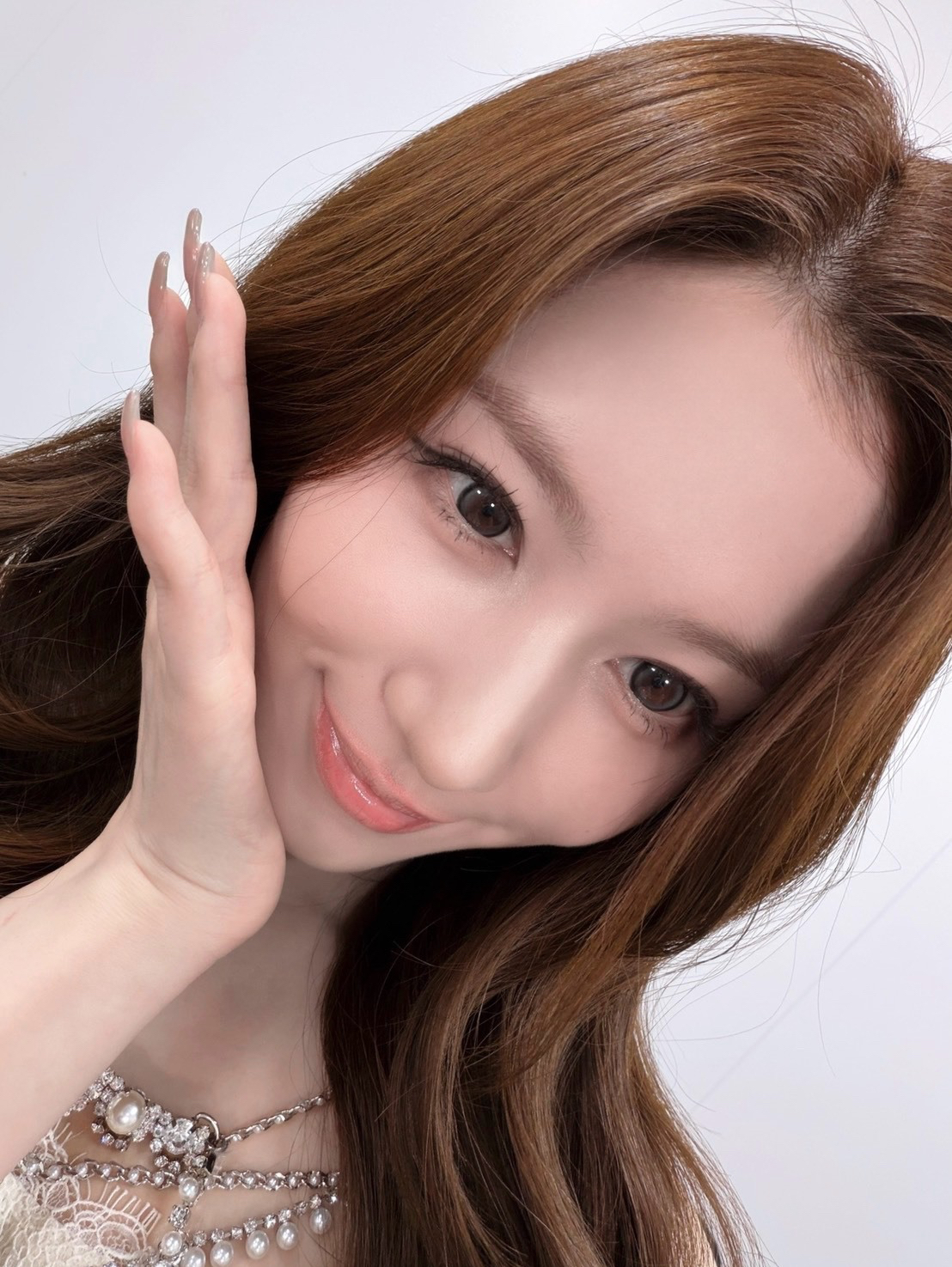 사나 (TWICE)의 최신 사진