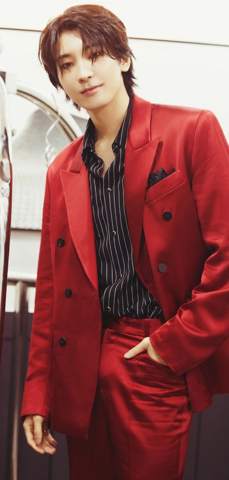 Recent activity shot of Wonwoo (SEVENTEEN)