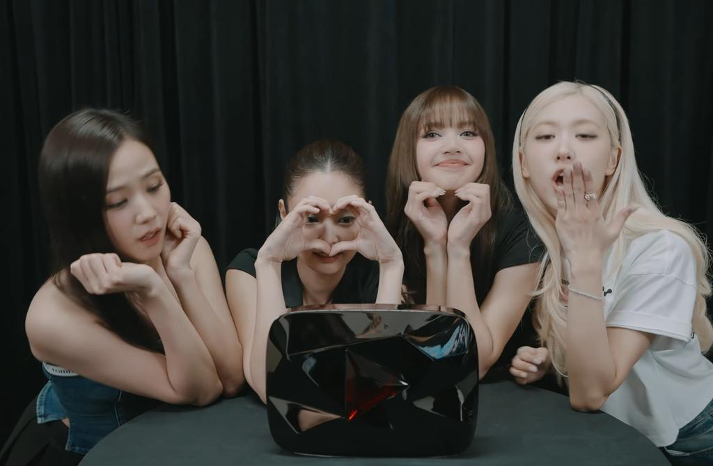 BLACKPINK의 최신 사진