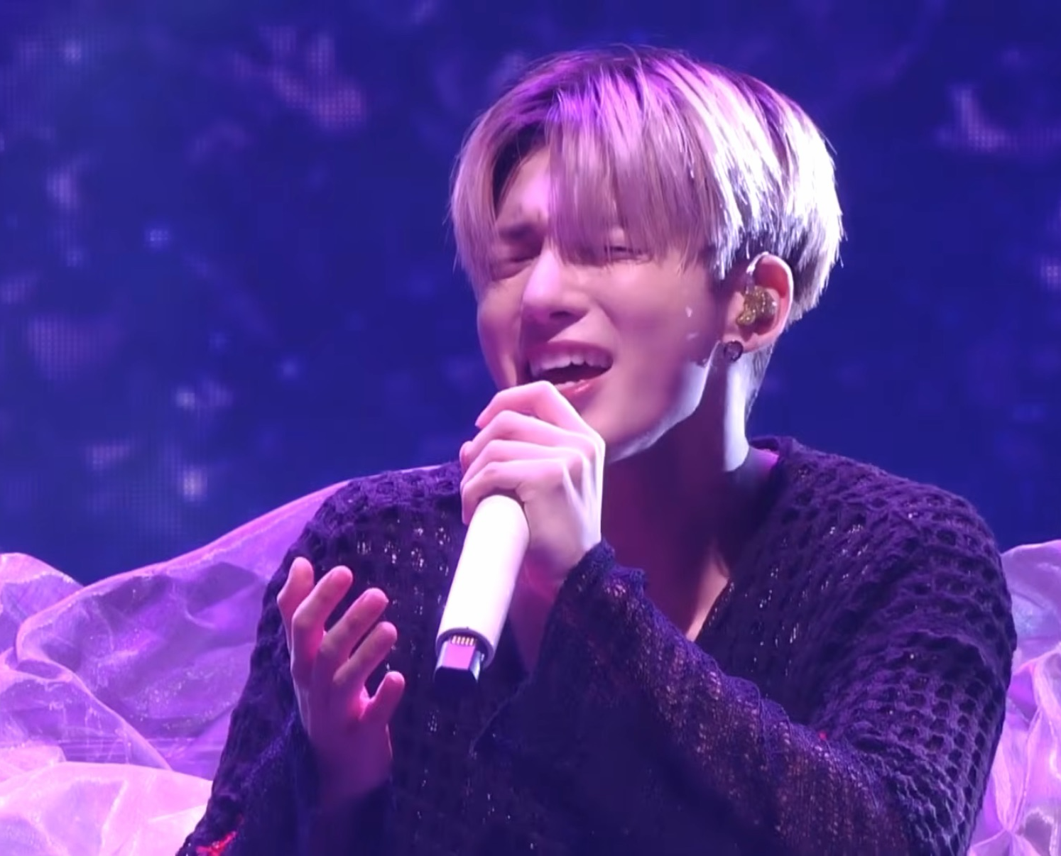 Behind-the-scenes cut of Taehyun (TOMORROW X TOGETHER)