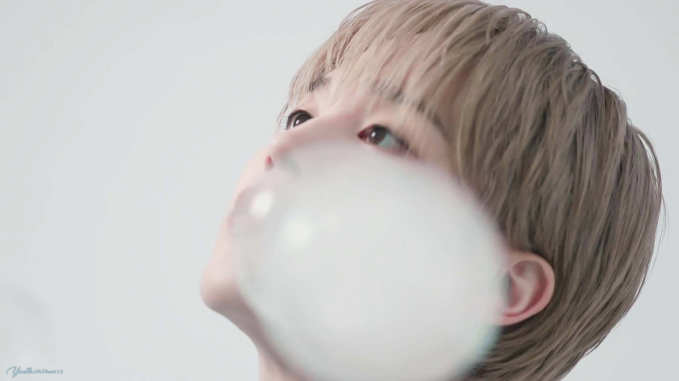 Momen yang diabadikan oleh penggemar Jimin (BTS)