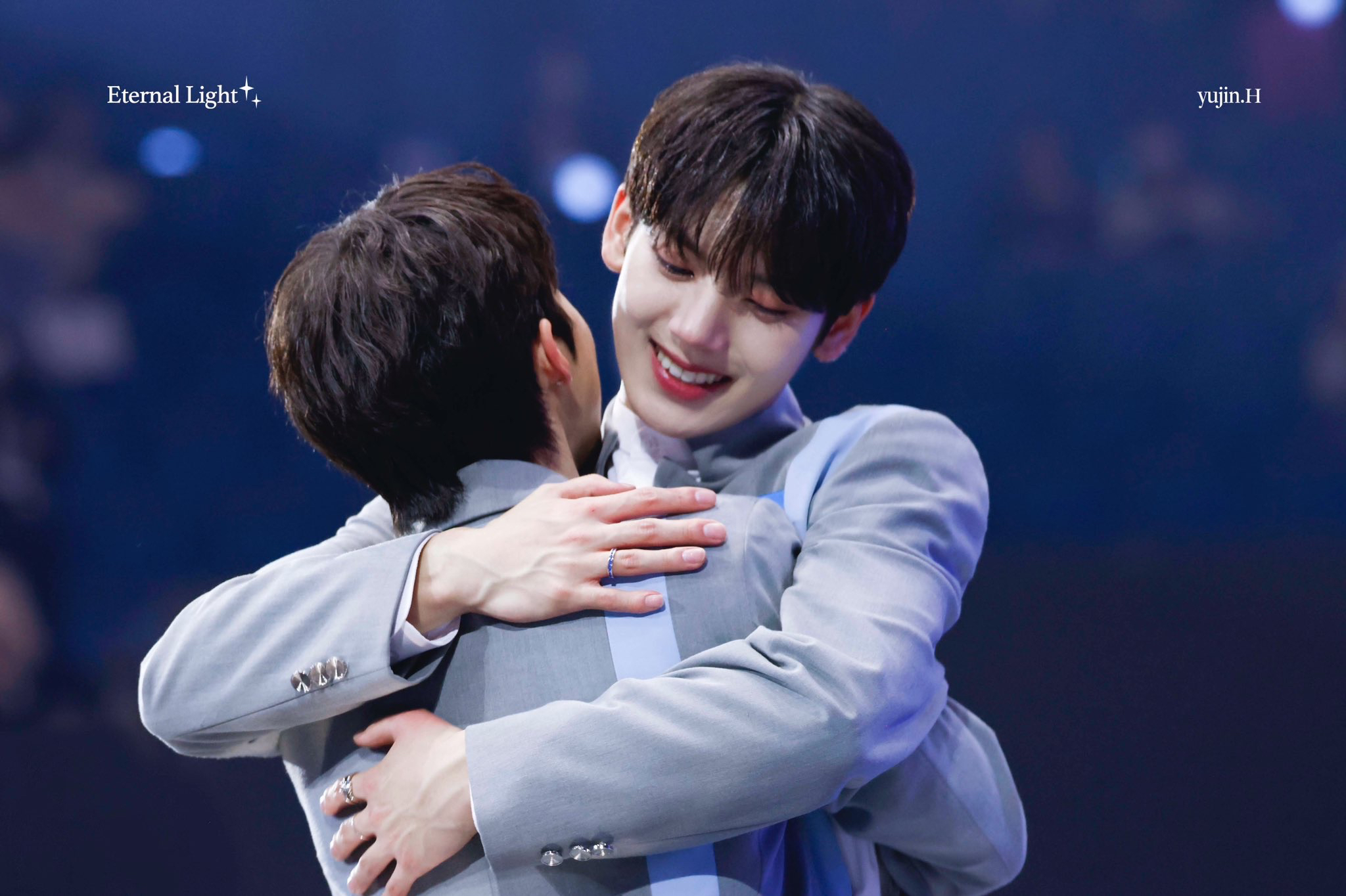 A moment captured by Han Yujin (ZEROBASEONE)'s fan