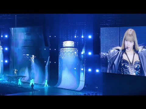 Lisa (BLACKPINK)的最新活动照片