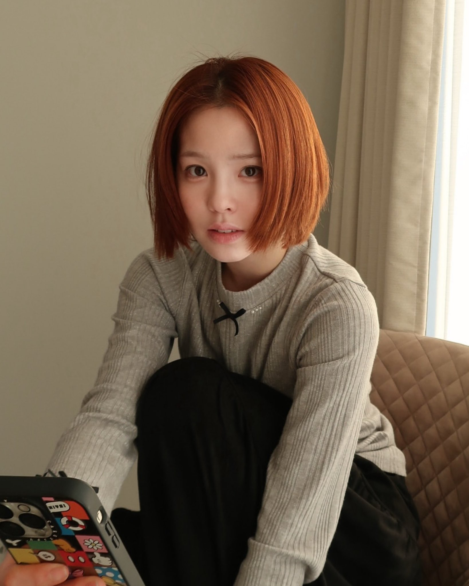 Behind-the-scenes cut of Mako (NiziU)