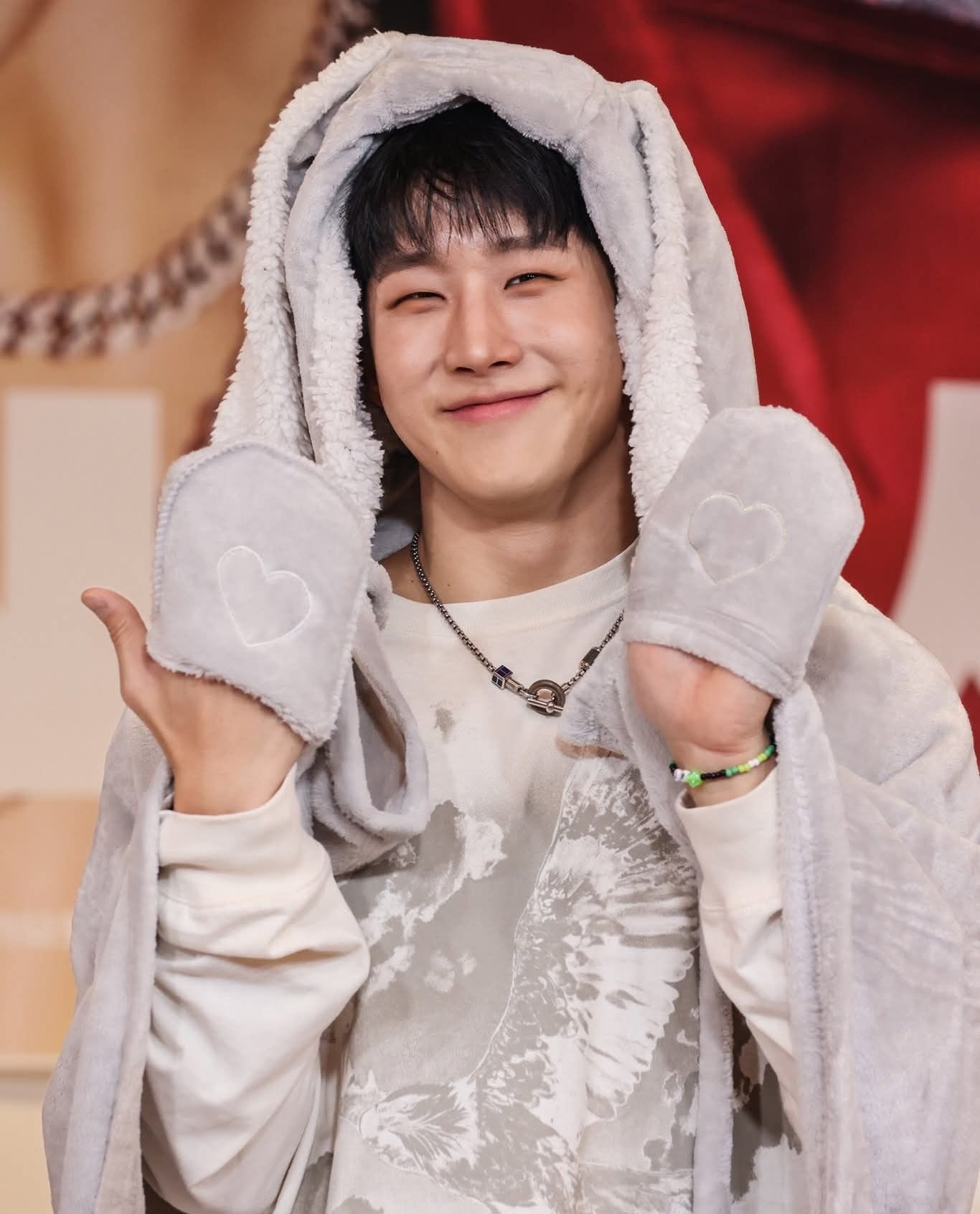 A moment captured by Jinjin (ASTRO)'s fan