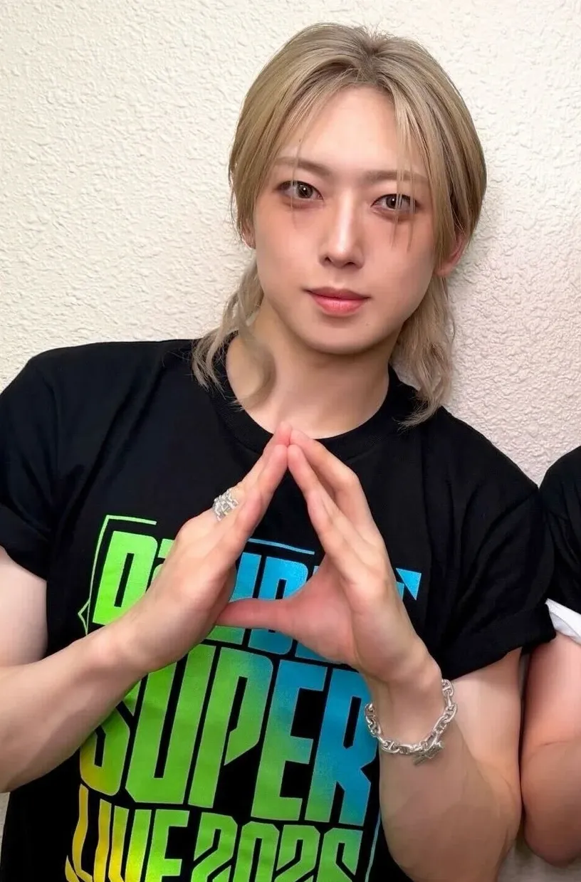 Fuma (&TEAM)的最新照片