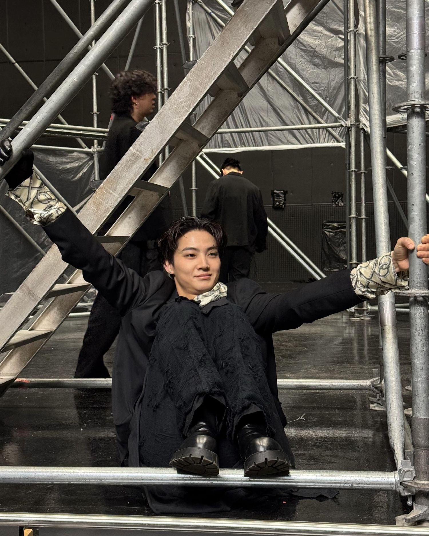 Behind-the-scenes cut of JAY B (GOT7)