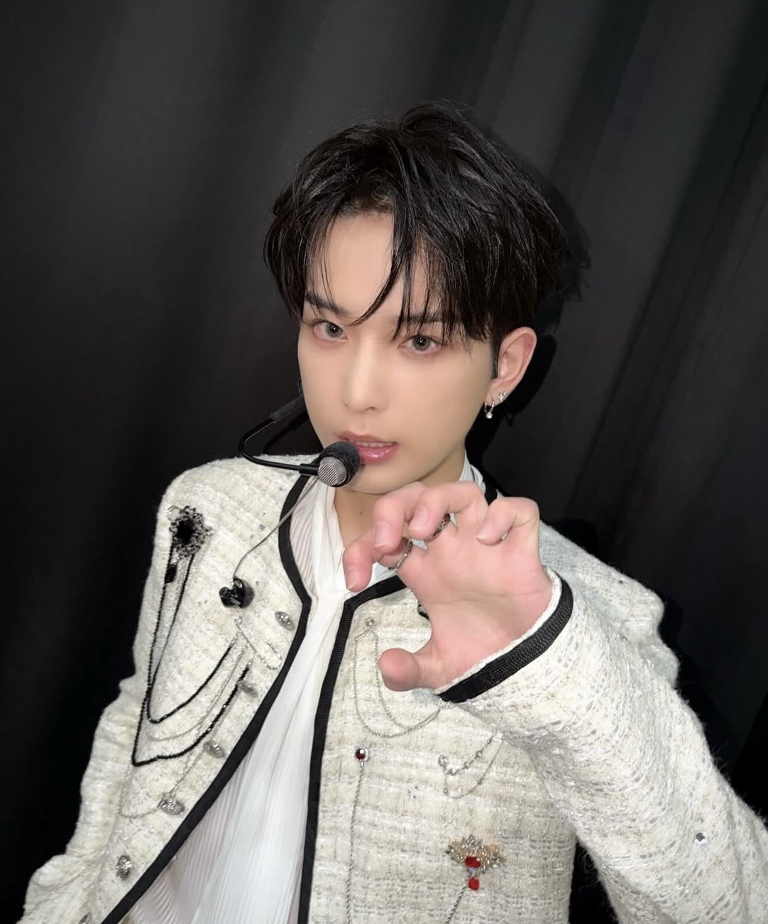 Behind-the-scenes cut of Harua (&TEAM)