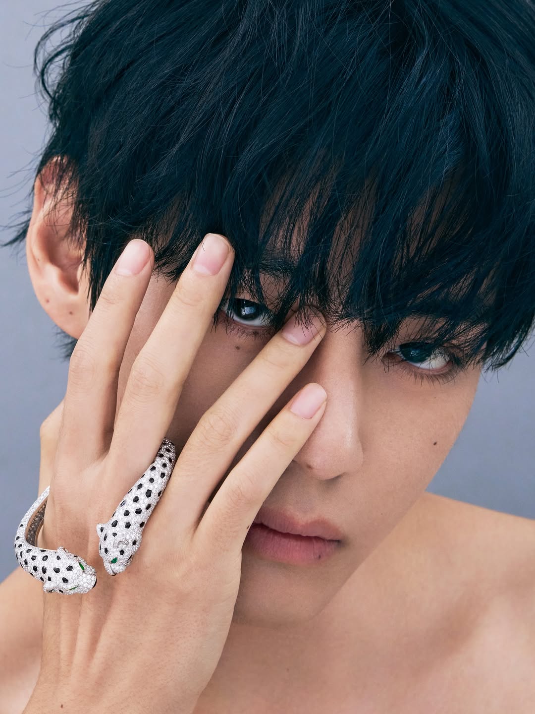 V (防弹少年团)的最新活动照片