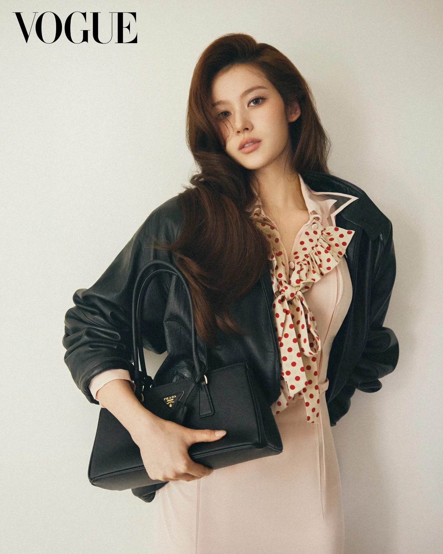 Latest photo of Sana (TWICE)