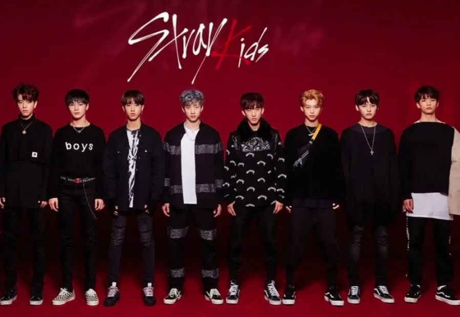 Foto aktivitas terbaru Stray Kids