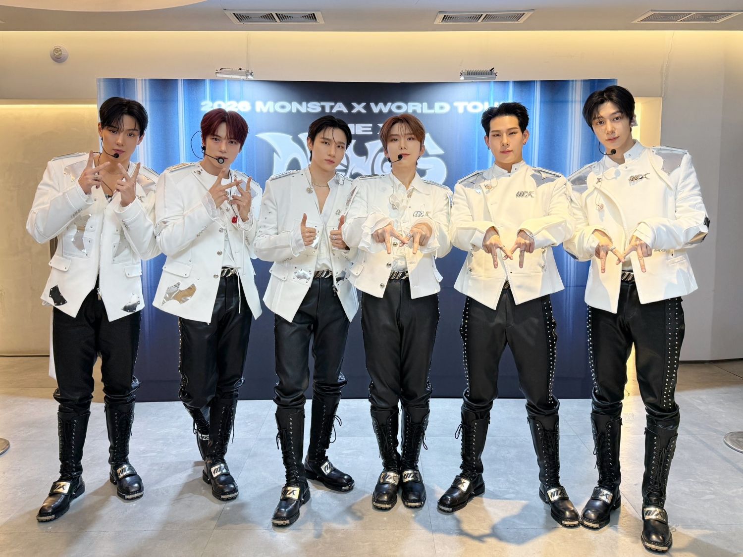 Latest photo of Shownu (MONSTA X)