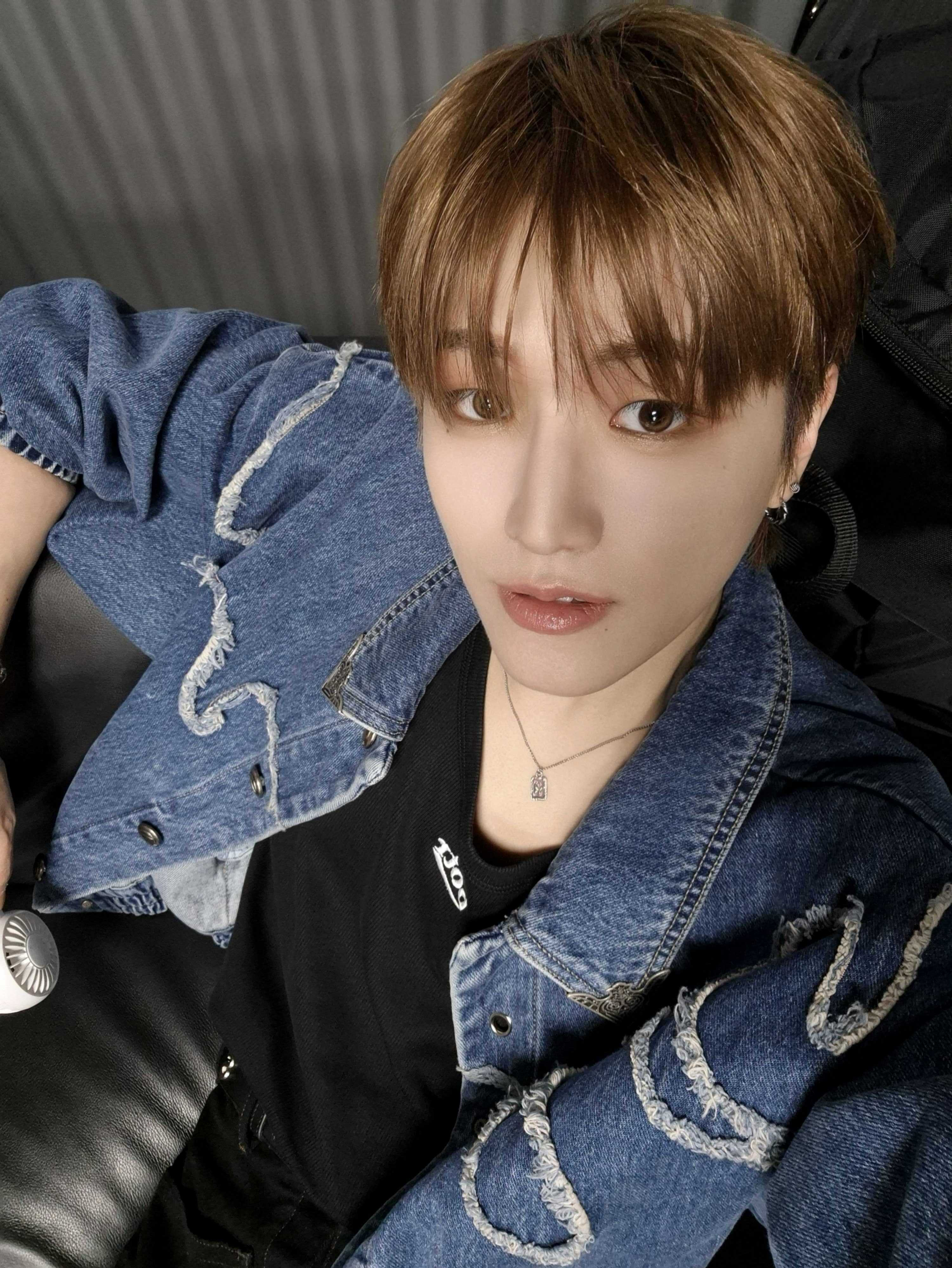 A moment captured by Riwoo (BOYNEXTDOOR)'s fan