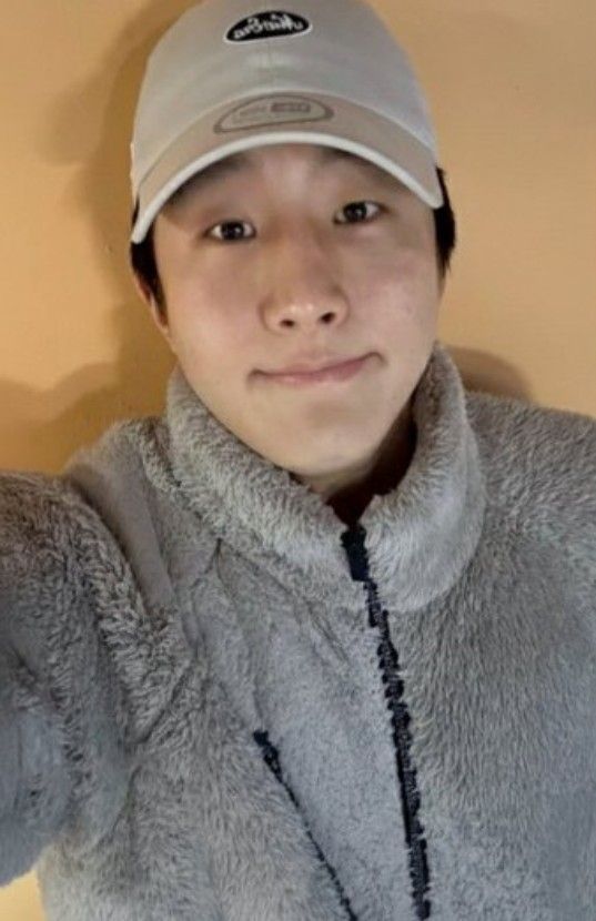 Latest photo of Jinjin (ASTRO)