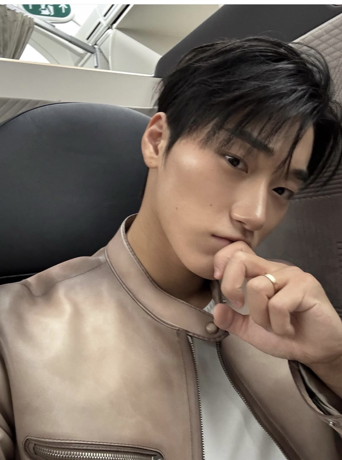 A moment captured by San (ATEEZ)'s fan