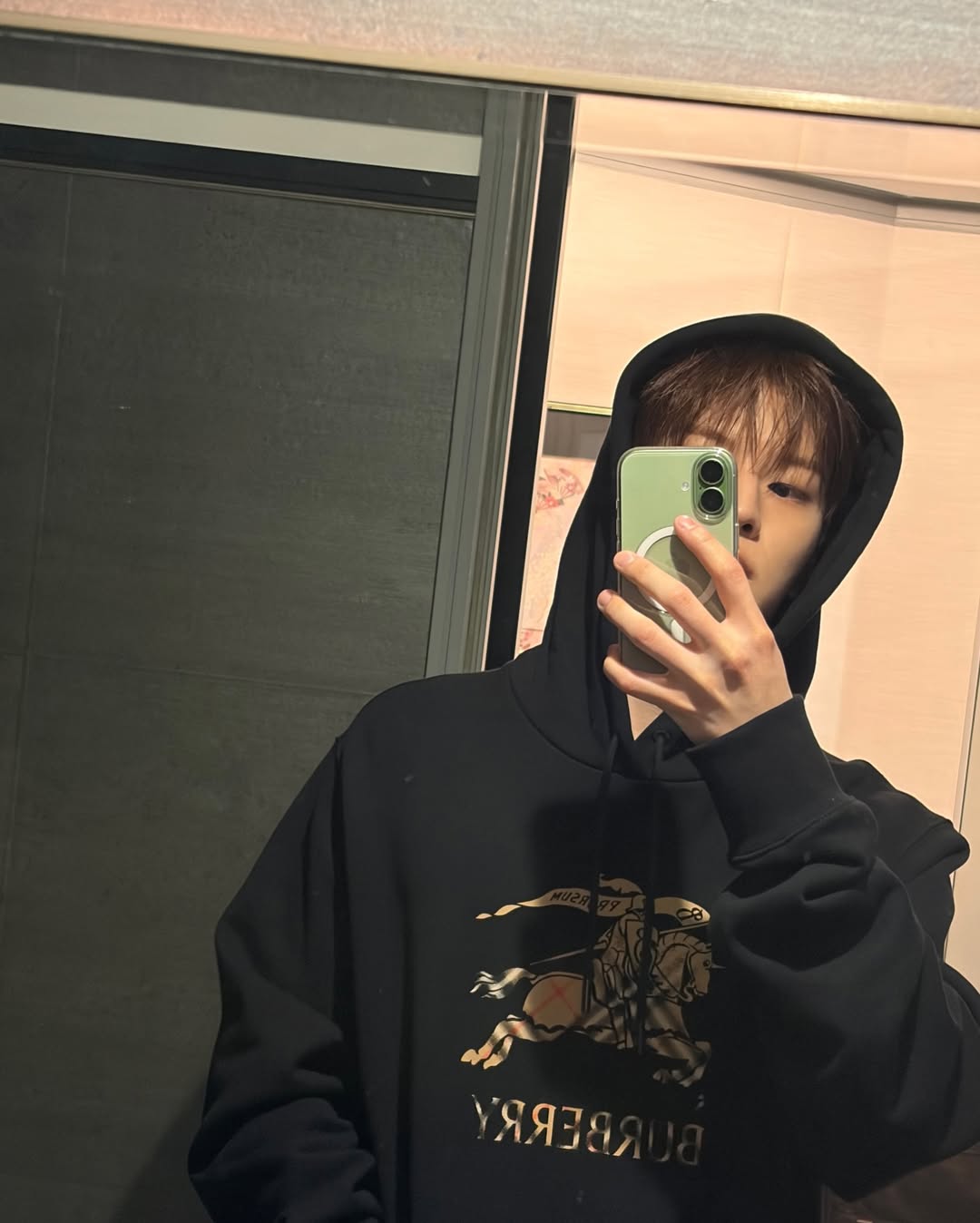 A moment captured by Seungmin (Stray Kids)'s fan