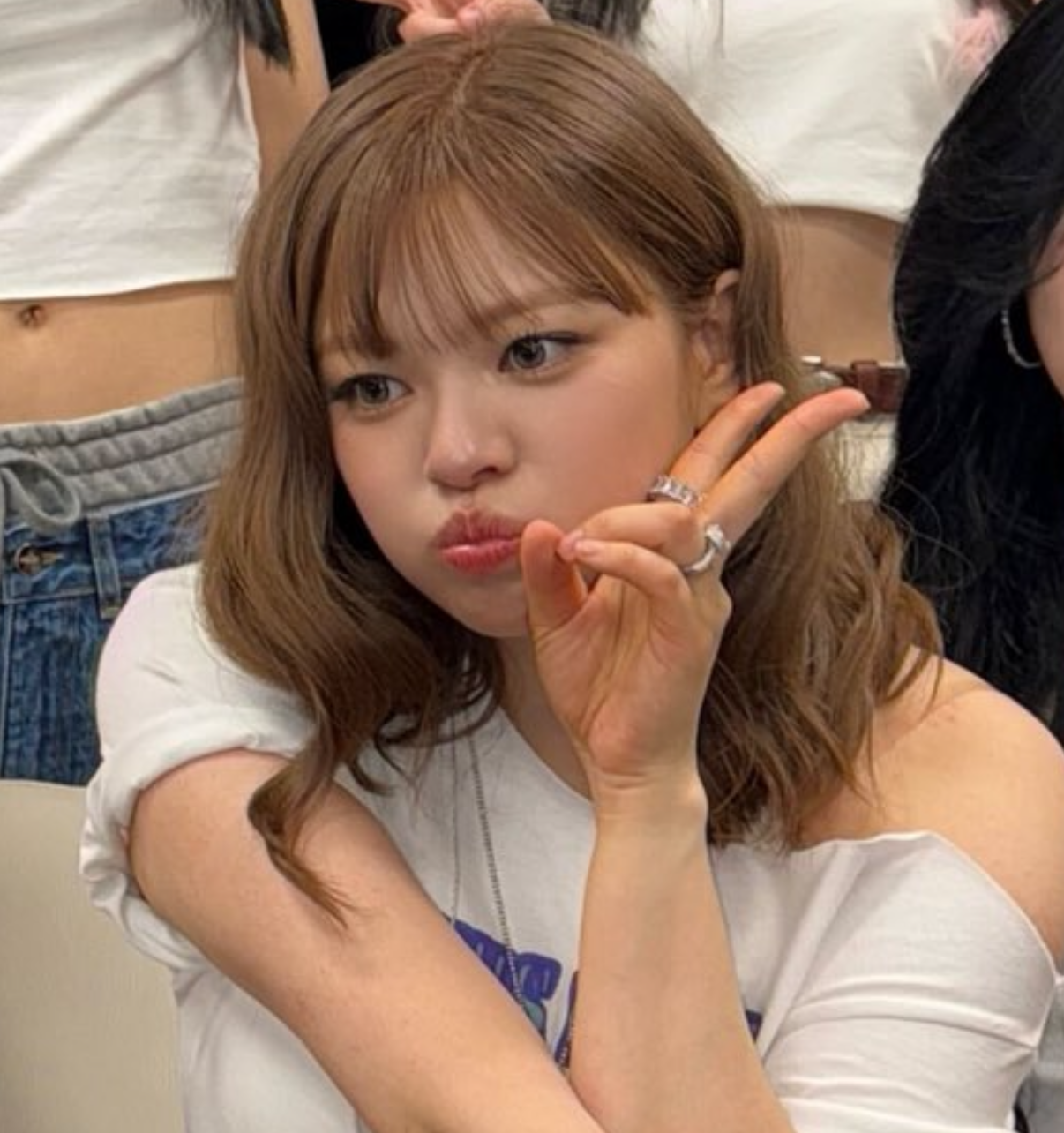 Latest photo of Jeongyeon (TWICE)