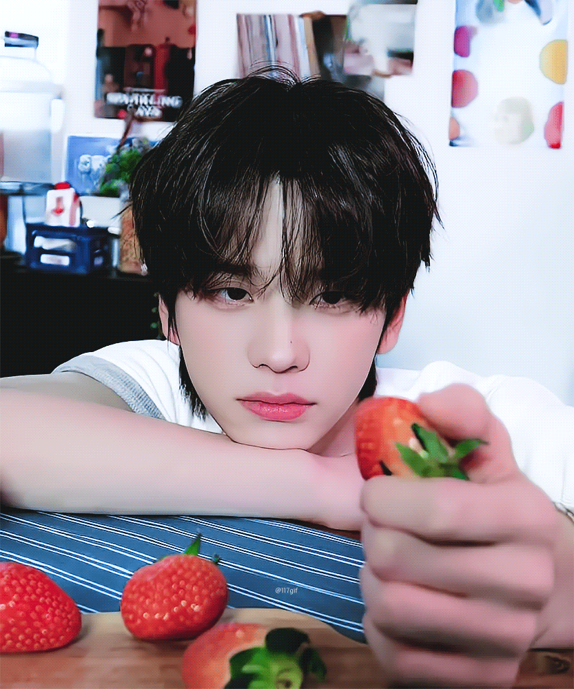 Foto terbaru Shinyu (TWS)