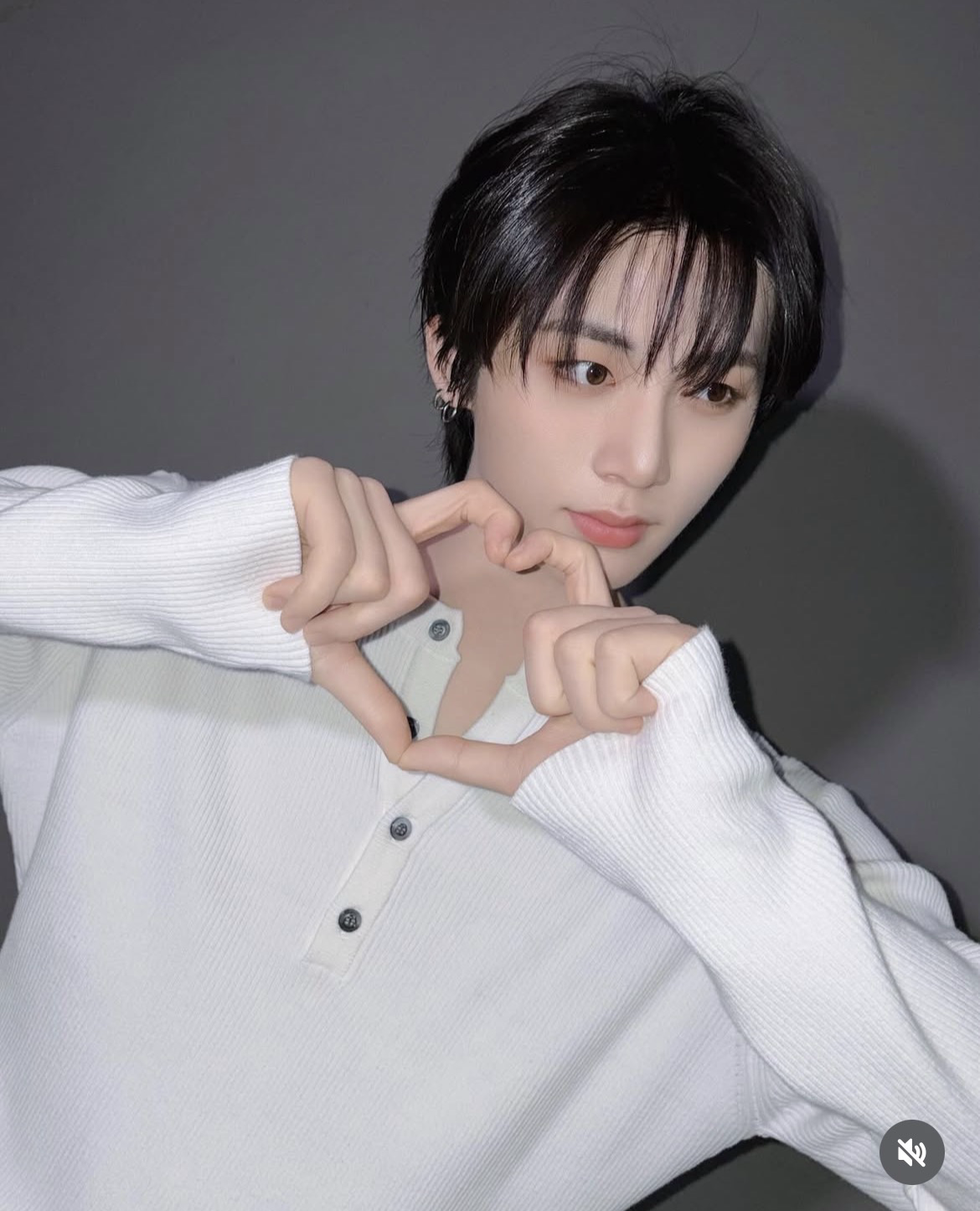 Latest photo of Taesan (BOYNEXTDOOR)