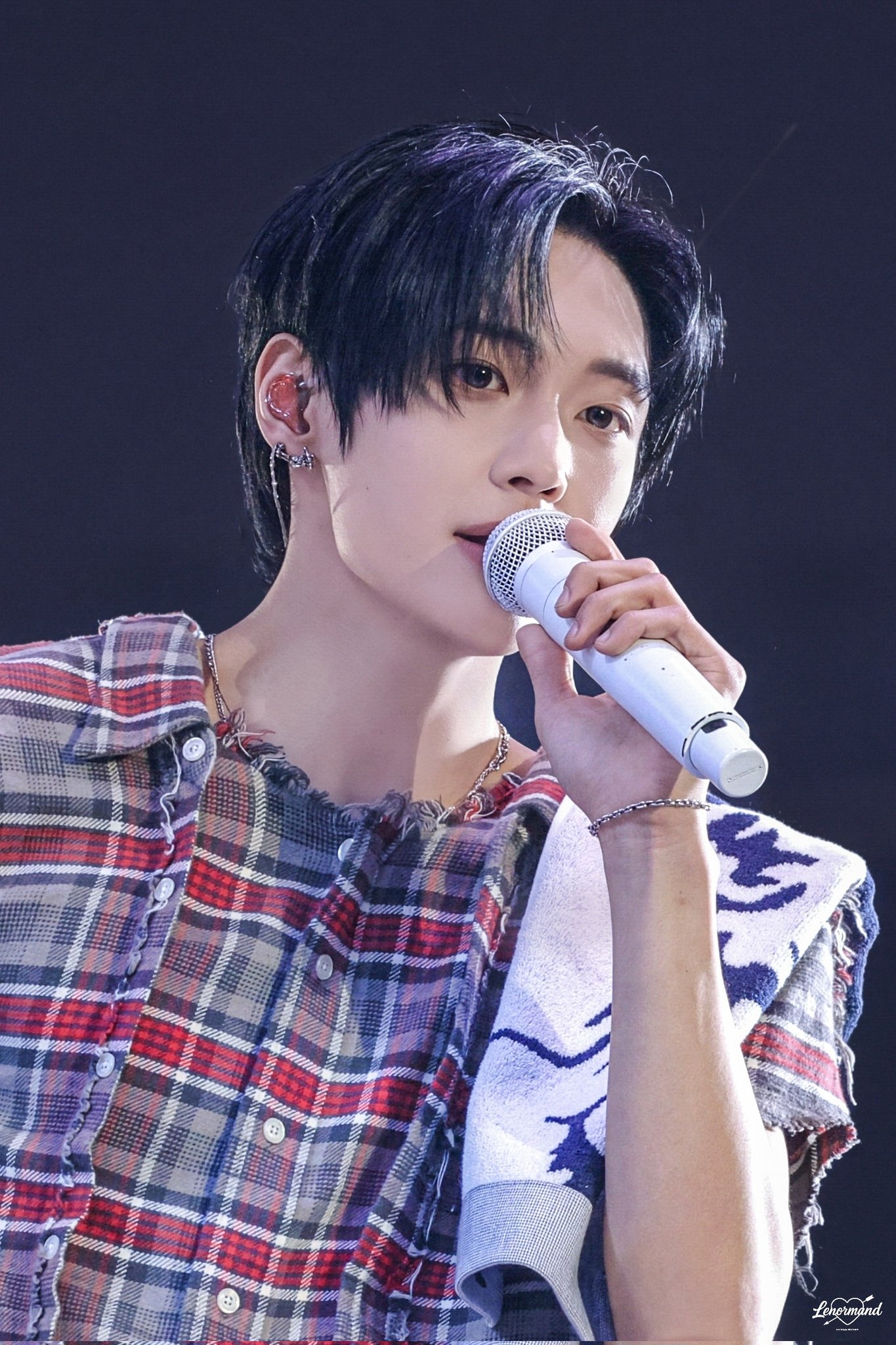 Behind-the-scenes cut of Wonbin (RIIZE)