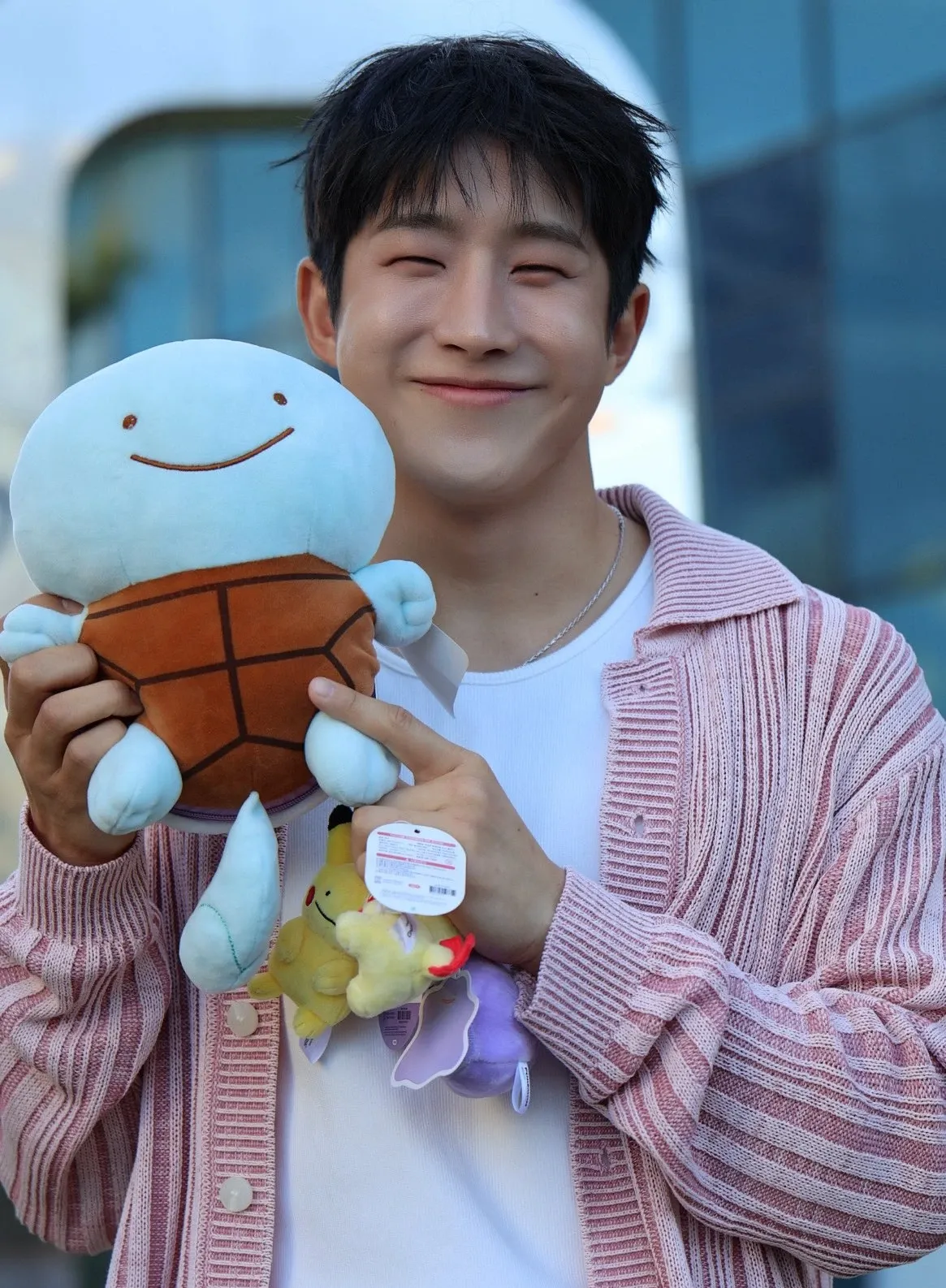A moment captured by Jinjin (ASTRO)'s fan