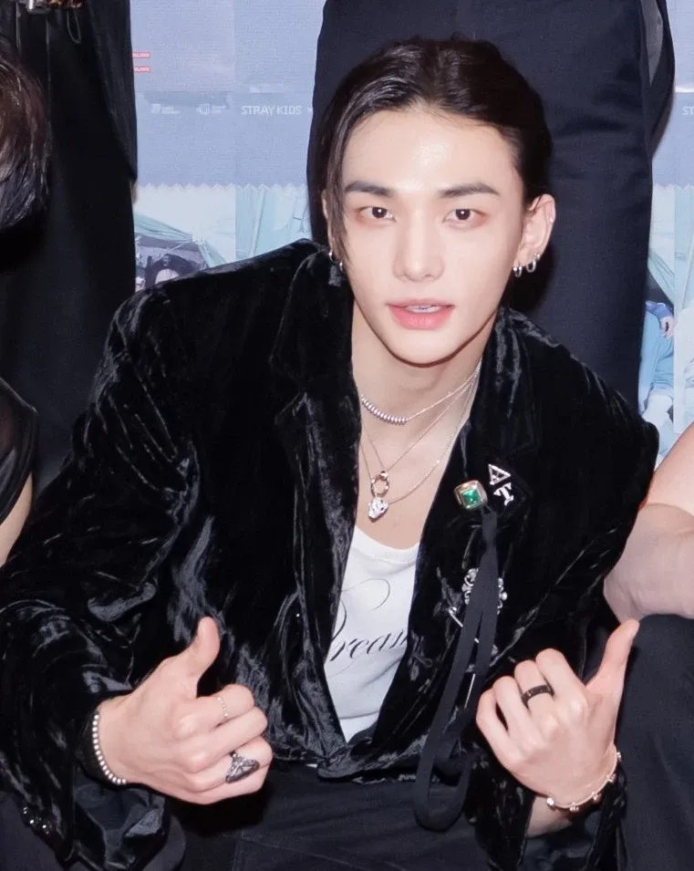 Latest photo of Hyunjin (Stray Kids)