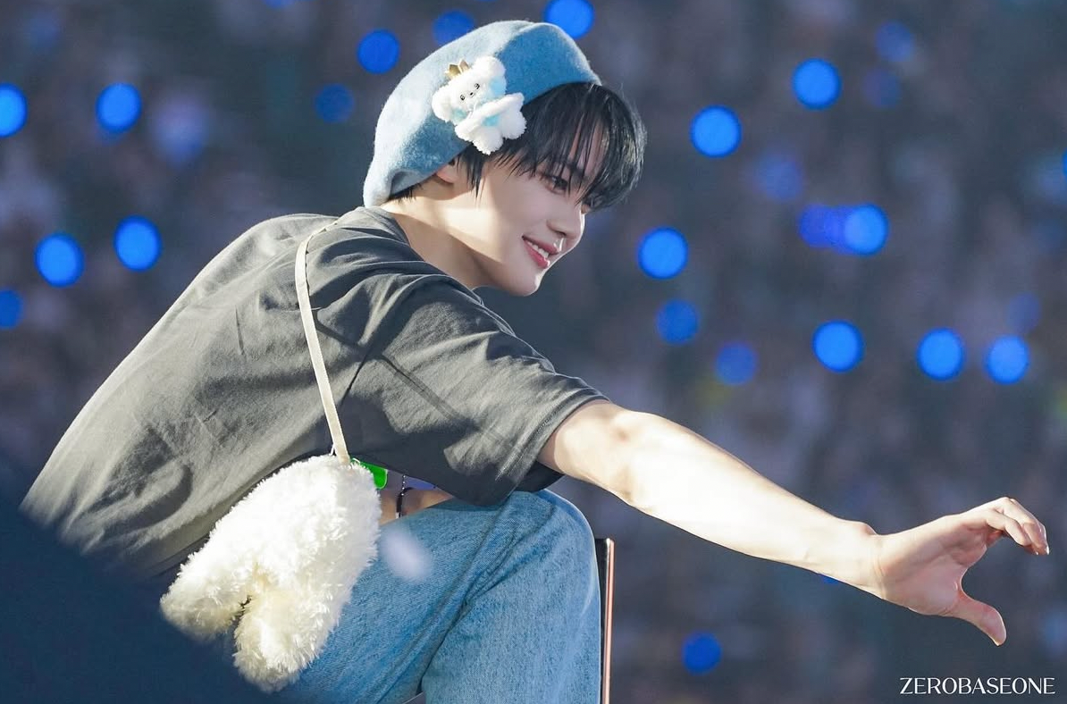 Behind-the-scenes cut of Kim Gyuvin (ZEROBASEONE)