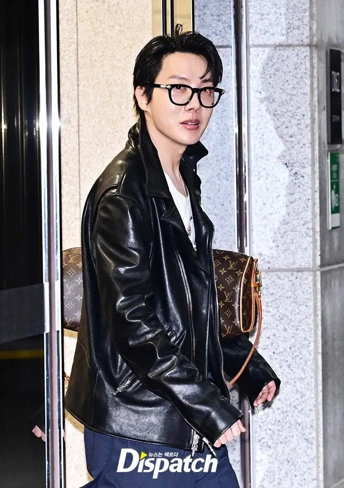 제이홉 (방탄소년단)의 최신 사진