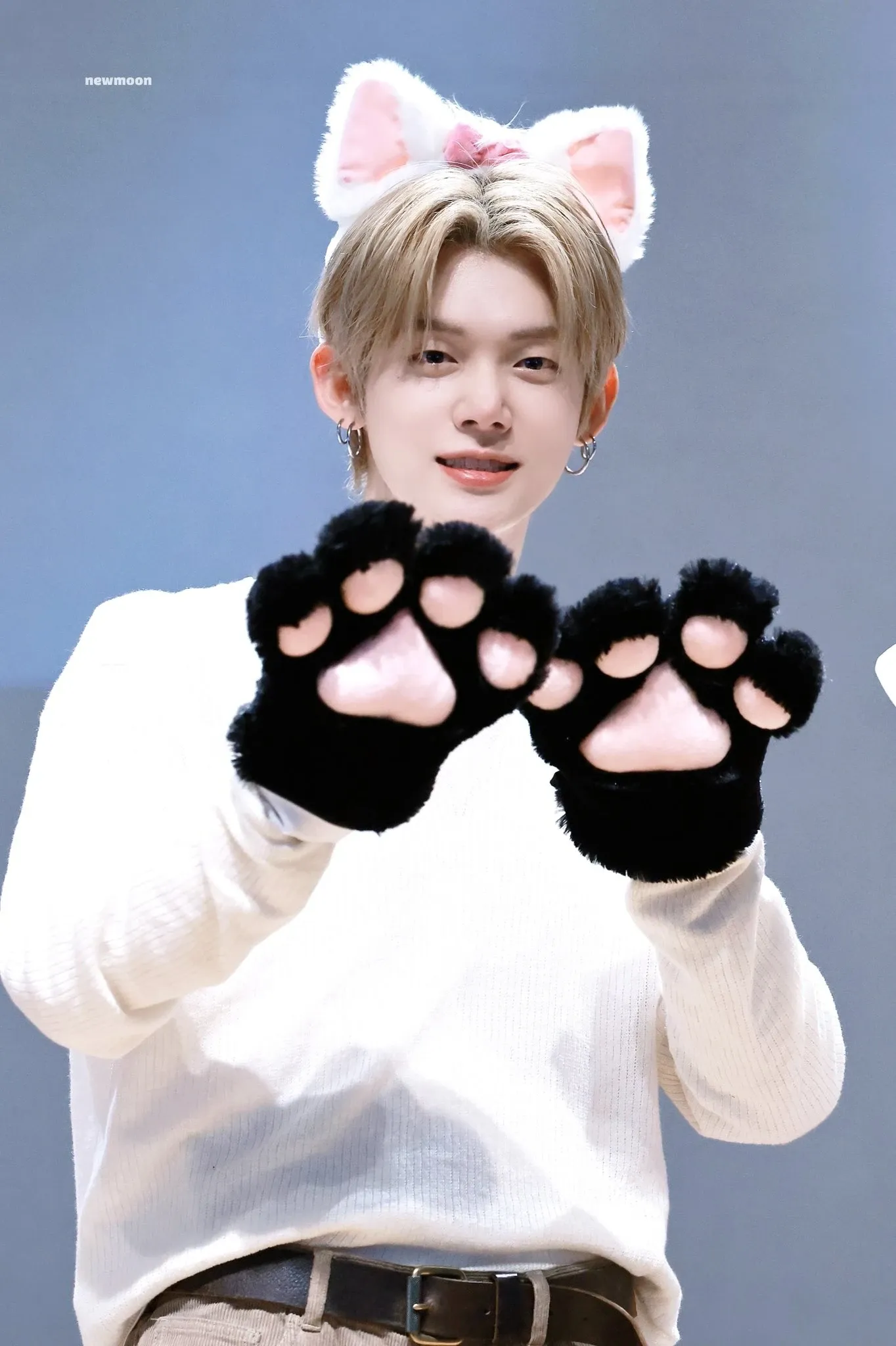 Foto terbaru Yeonjun (TOMORROW X TOGETHER)