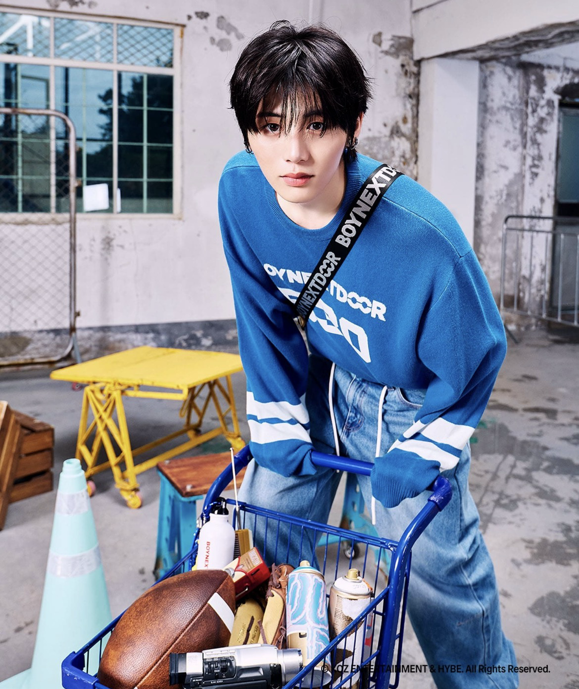 Behind-the-scenes cut of Taesan (BOYNEXTDOOR)