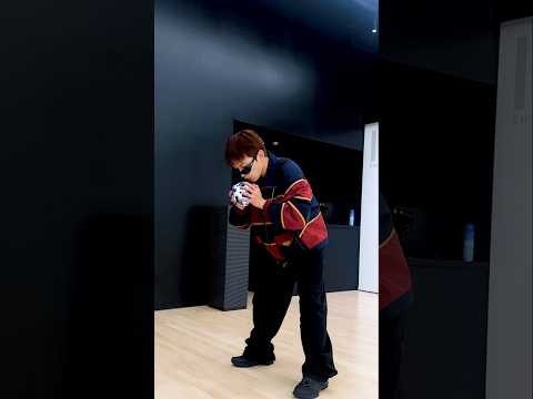 Behind-the-scenes cut of Hongjoong (ATEEZ)