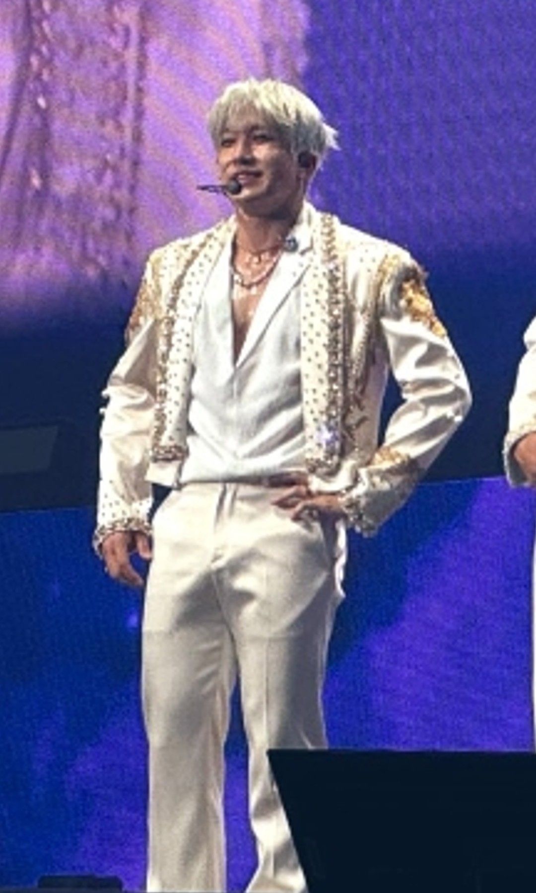 Jinjin (ASTRO)社群今天最受歡迎的桌布