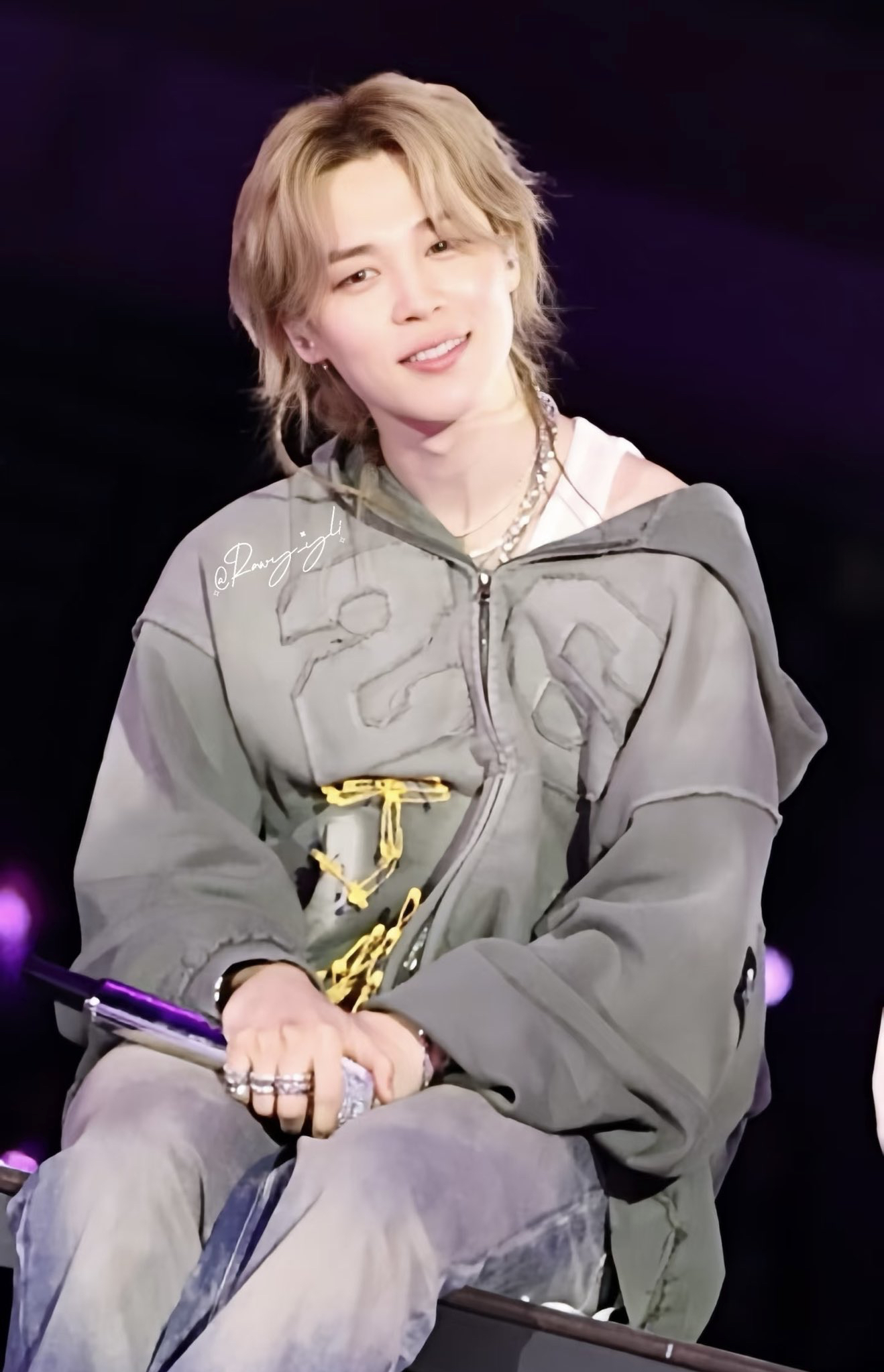 지민 (방탄소년단)의 최신 사진