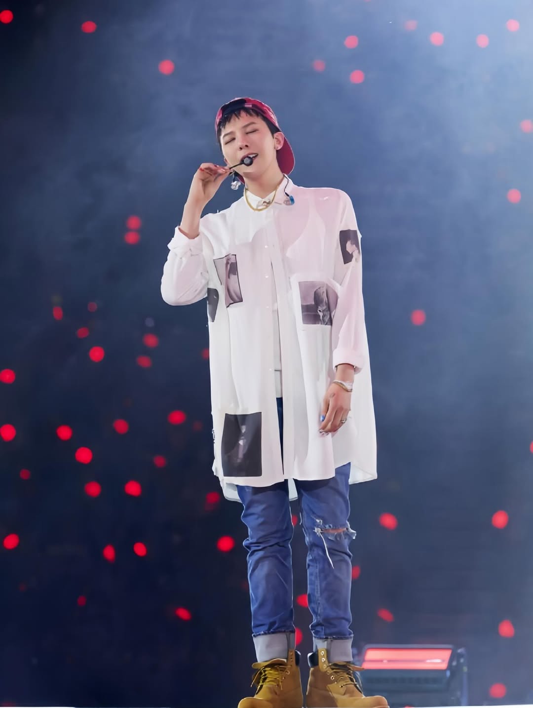 Recent activity shot of G-DRAGON (BIGBANG)