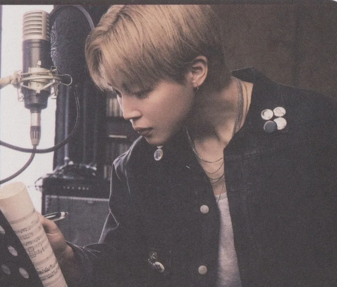 지민 (방탄소년단)의 비하인드 컷