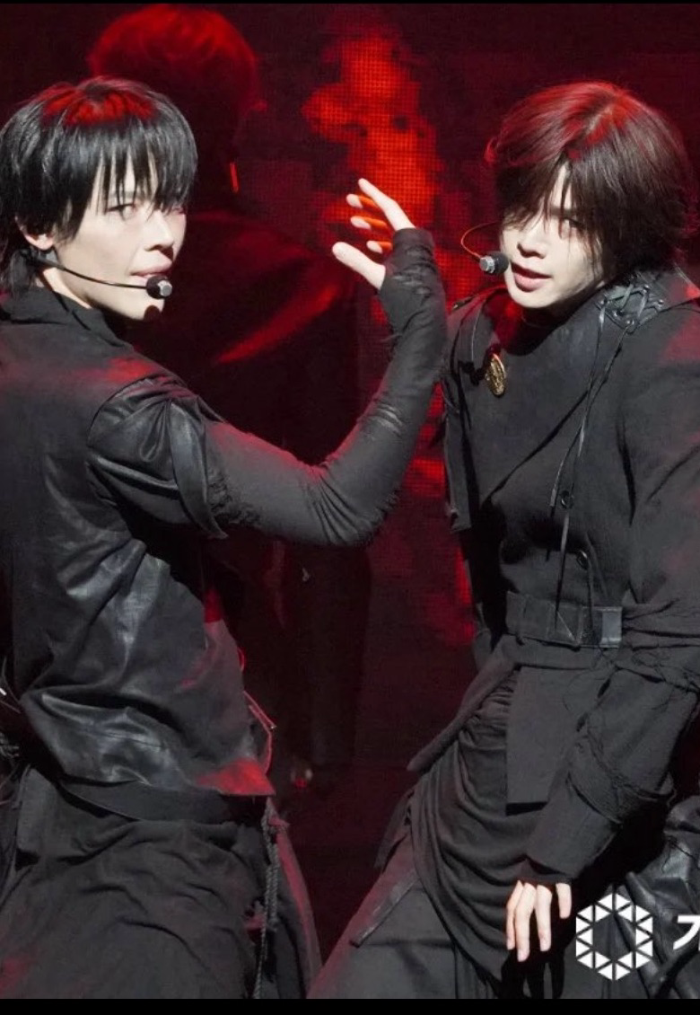 Latest photo of K (&TEAM)