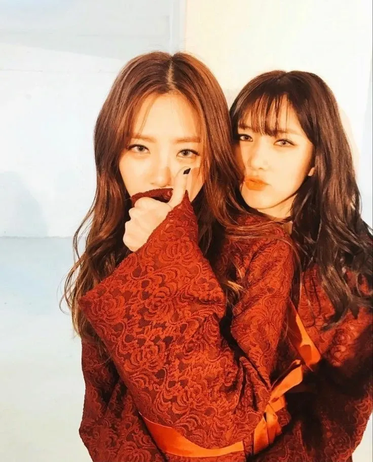 Foto aktivitas terbaru DREAMCATCHER