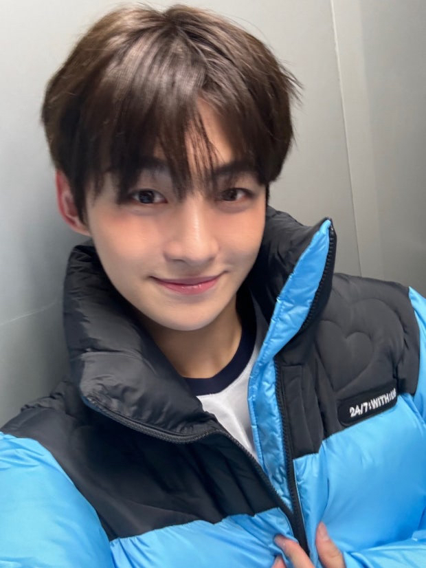 Recent activity shot of Jihoon (TWS)