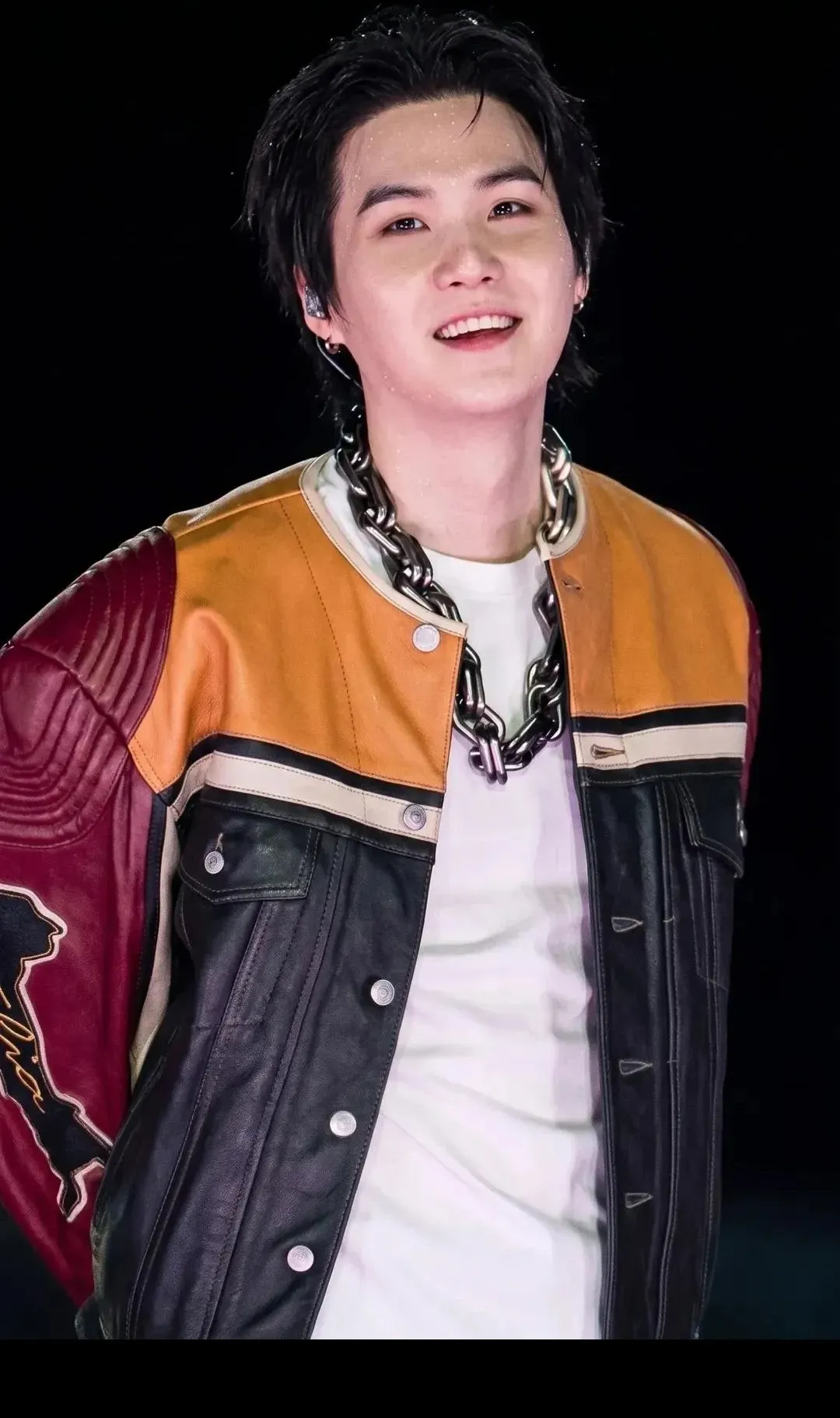 Behind-the-scenes cut of SUGA (BTS)