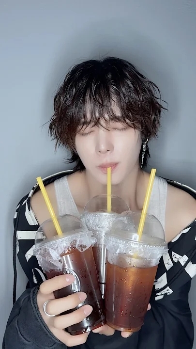 Today's most popular wallpaper in the K (&TEAM) community