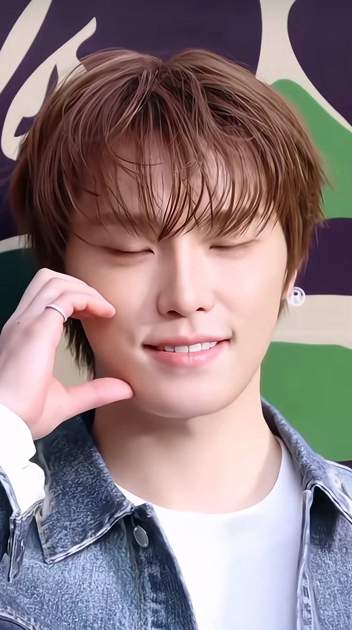 Recent activity shot of Dino (SEVENTEEN)